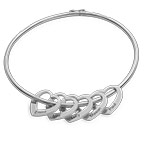 하트 모양 펜던트가 있는 은 뱅글 팔찌