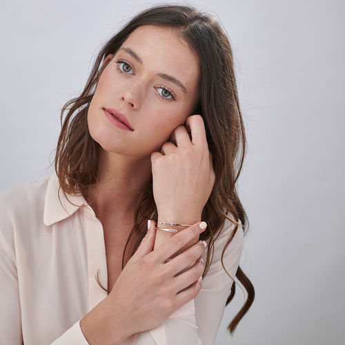 길이조절 가능한 18K 로즈골드 도금 각인 커프 팔찌 - 2